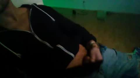 Snapshot of bello477192 chatting on November 30, 1:53 am bello477192 online show from November 30, 1:53 am