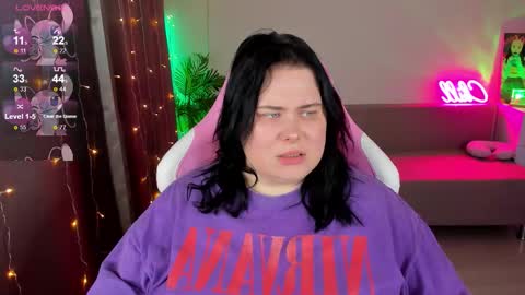 Snapshot of bellybooxo chatting on November 14, 1:21 pm LinaBoo online show from November 14, 1:21 pm