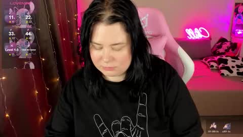 Snapshot of bellybooxo chatting on November 17, 5:52 pm LinaBoo online show from November 17, 5:52 pm