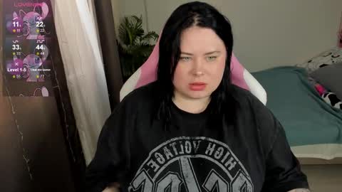 Snapshot of bellybooxo chatting on December 5, 5:27 am LinaBoo online show from December 5, 5:27 am