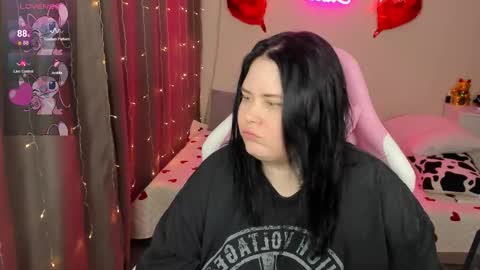 Snapshot of bellybooxo chatting on February 24, 4:32 am LinaBoo online show from February 24, 4:32 am