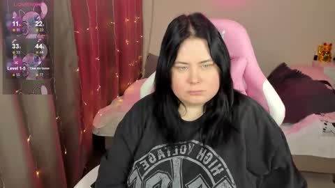 Snapshot of bellybooxo chatting on February 26, 6:45 am LinaBoo online show from February 26, 6:45 am