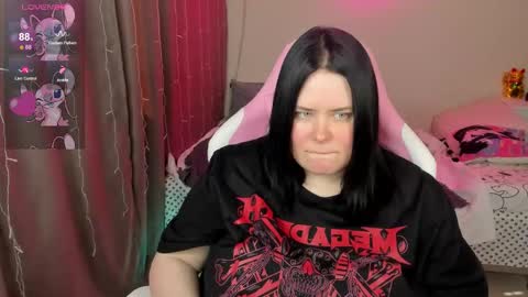 Snapshot of bellybooxo chatting on March 17, 10:07 am LinaBoo online show from March 17, 10:07 am