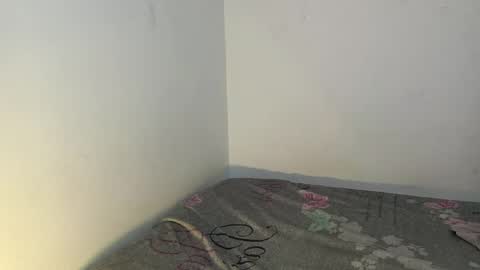 Your New Girlfriend online show from April 1, 12:55 am