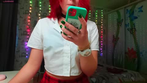 Snapshot of bellykingdom chatting on January 4, 9:00 am bellykingdom online show from January 4, 9:00 am