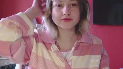 Snapshot of belovedmary chatting on March 4, 5:02 am belovedmary online show from March 4, 5:02 am