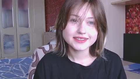 Snapshot of belovedmary chatting on March 17, 5:33 am belovedmary online show from March 17, 5:33 am