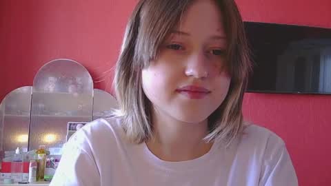 Snapshot of belovedmary chatting on March 22, 9:23 am belovedmary online show from March 22, 9:23 am