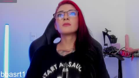 Snapshot of belyswitch chatting on April 18, 1:48 pm Bely Bbasrt1 - hot online show from April 18, 1:48 pm