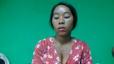 Snapshot of bemonique chatting on May 17, 10:44 am bemonique online show from May 17, 10:44 am