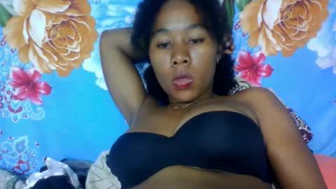 Snapshot of bemonique chatting on June 8, 1:28 am bemonique online show from June 8, 1:28 am