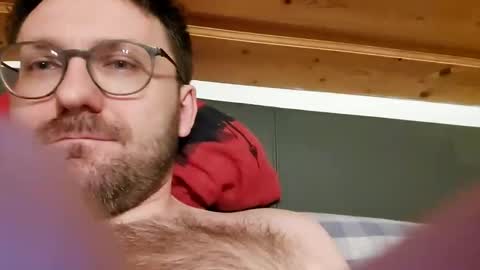 ben00189 online show from January 15, 6:40 pm