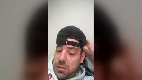 ben8296 online show from April 26, 5:21 pm