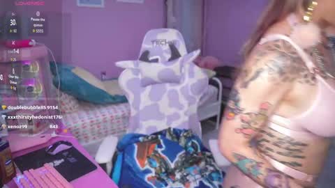 Bendymeow online show from April 29, 5:44 am