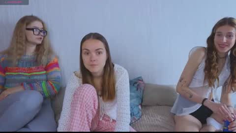 KENDALL  NATHAN online show from May 15, 9:38 am