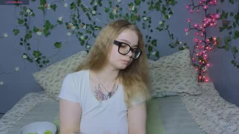 KENDALL  NATHAN online show from May 18, 11:16 am