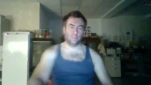 Snapshot of bengi1984 chatting on February 21, 1:44 am Robert 1984 online show from February 21, 1:44 am