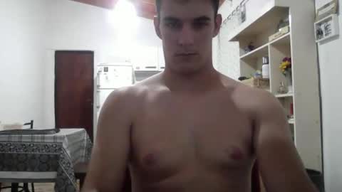 Snapshot of benja2526 chatting on March 15, 9:32 pm benja2526 online show from March 15, 9:32 pm