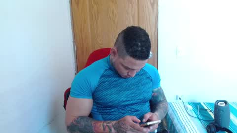 benjamin_isaac online show from September 15, 4:29 pm