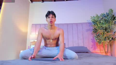 BENJAMIN online show from February 1, 7:36 am