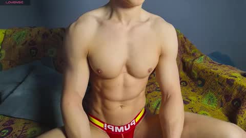 Snapshot of benjaminbond chatting on September 15, 12:16 pm benjaminkarl02 online show from September 15, 12:16 pm