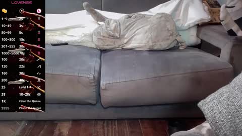 Snapshot of benjamincooperk1 chatting on October 2, 6:53 am benjamincooperk online show from October 2, 6:53 am