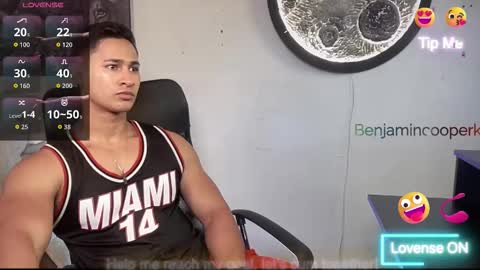 benjamincooperk online show from January 17, 11:26 am