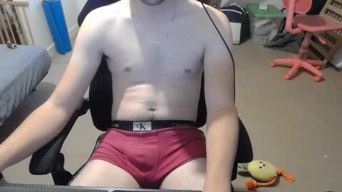 Benjifrenchi online show from October 19, 4:29 pm