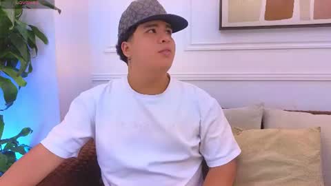 bennett_alejoo online show from July 31, 7:02 pm