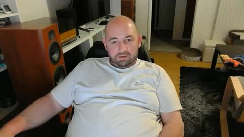 Ben online show from May 3, 8:15 pm
