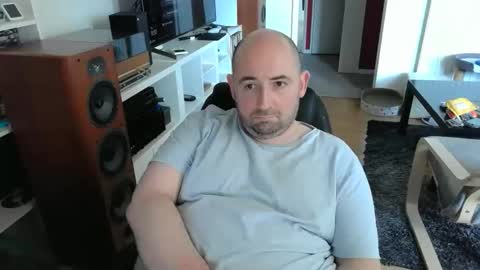Ben online show from May 9, 9:58 am