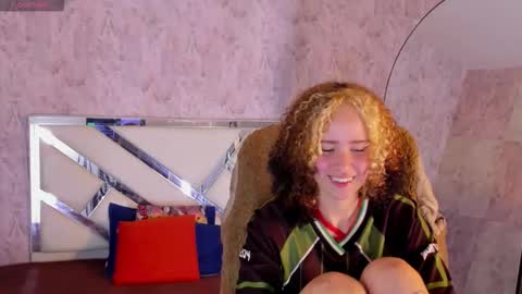 benny_wilson online show from November 22, 4:11 am