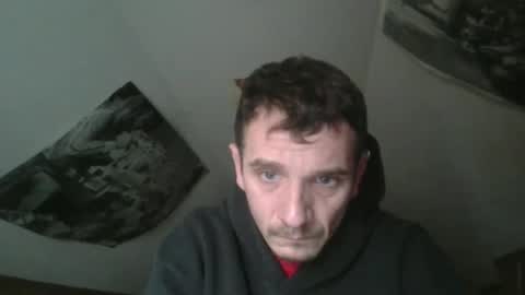 Snapshot of bennymn chatting on February 2, 4:32 pm benny and innocentvixon online show from February 2, 4:32 pm