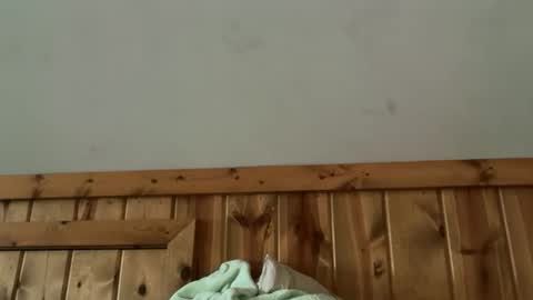 Snapshot of bennymn chatting on February 13, 5:31 pm benny and innocentvixon online show from February 13, 5:31 pm