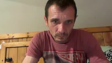 benny and innocentvixon online show from June 19, 1:43 am