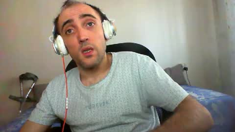 Snapshot of bentish chatting on September 23, 9:01 am bentish online show from September 23, 9:01 am