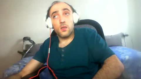 Snapshot of bentish chatting on November 15, 9:50 am bentish online show from November 15, 9:50 am