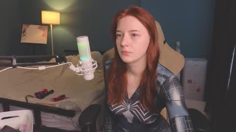 Alice online show from October 31, 10:16 am