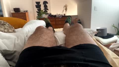 benz10001 online show from February 1, 1:42 pm