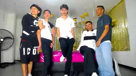 benz boys online show from February 11, 12:16 pm
