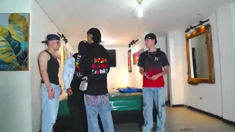 benz boys online show from November 15, 12:13 pm