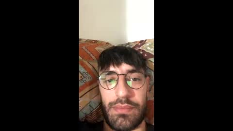 Snapshot of berarrdi_25 chatting on March 29, 2:06 pm berarrdi_25 online show from March 29, 2:06 pm