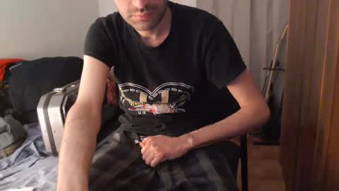 berceuse111 online show from April 4, 12:02 pm