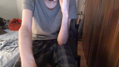 Snapshot of berceuse111 chatting on May 28, 11:07 am berceuse111 online show from May 28, 11:07 am