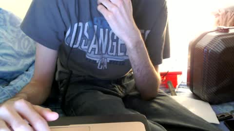 berceuse111 online show from July 11, 9:34 am