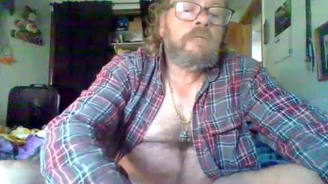 bergeeric1970 online show from September 13, 9:03 pm