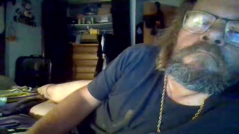 Snapshot of bergeeric1970 chatting on September 21, 1:18 am bergeeric1970 online show from September 21, 1:18 am