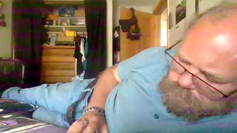 Snapshot of bergeeric1970 chatting on October 2, 6:59 pm bergeeric1970 online show from October 2, 6:59 pm