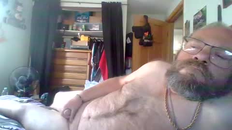 Snapshot of bergeeric1970 chatting on October 8, 7:00 pm bergeeric1970 online show from October 8, 7:00 pm