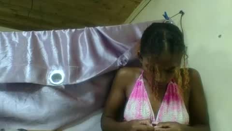 Snapshot of beriziky chatting on March 26, 12:22 pm beriziky online show from March 26, 12:22 pm